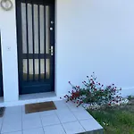 Avec Chambre, Terrasse Et Jardinet Proche Plage, Foret Pins, Piste Cyclable, Appartement