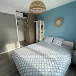 公寓 Avec Chambre, Terrasse Et Jardinet Proche Plage, Foret Pins, Piste Cyclable, 米尼赞海滩